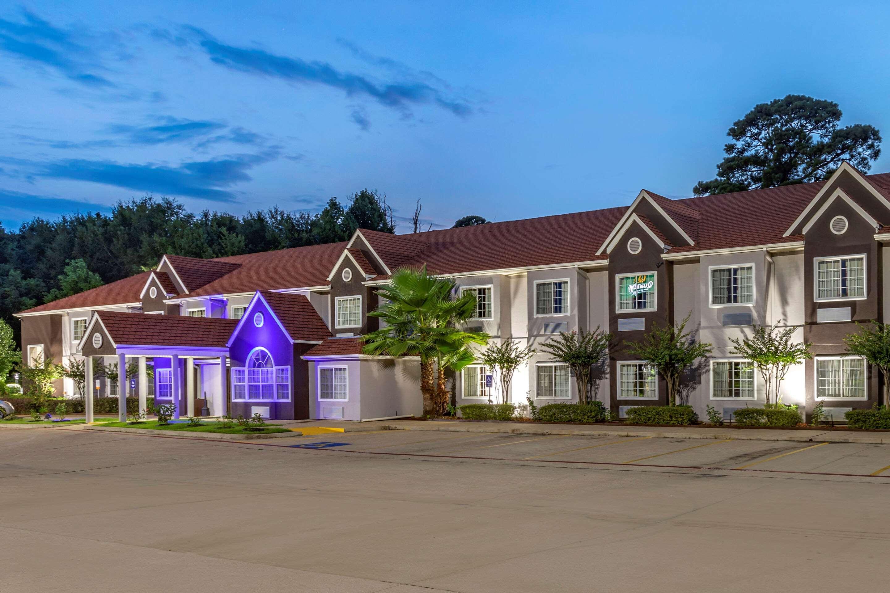 Quality Inn & Suites Longview I-20 Exterior photo